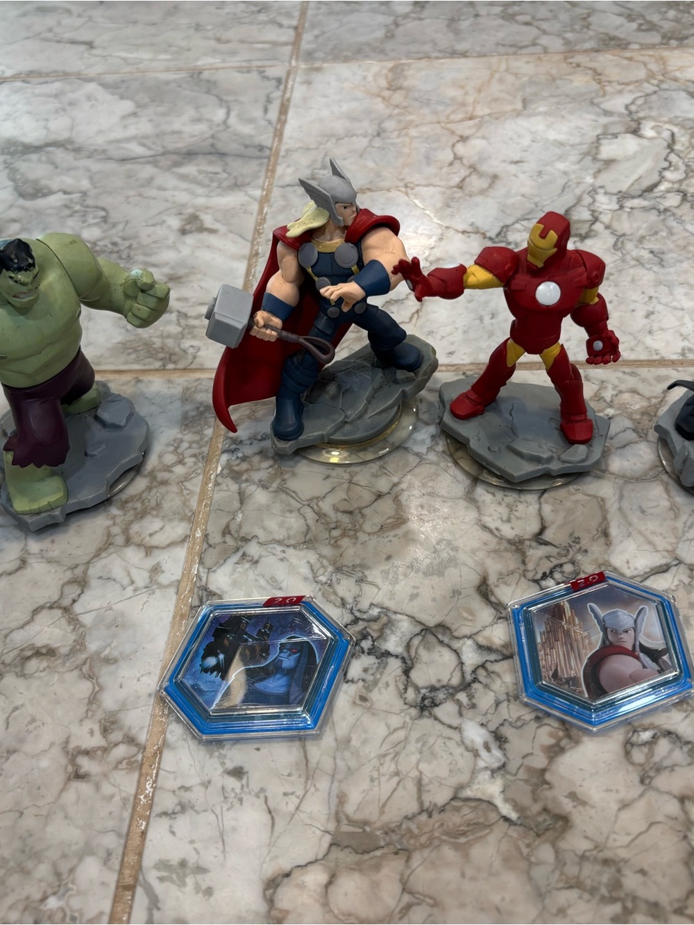 Disney Infinity Marvel Avengers Lot Of 5